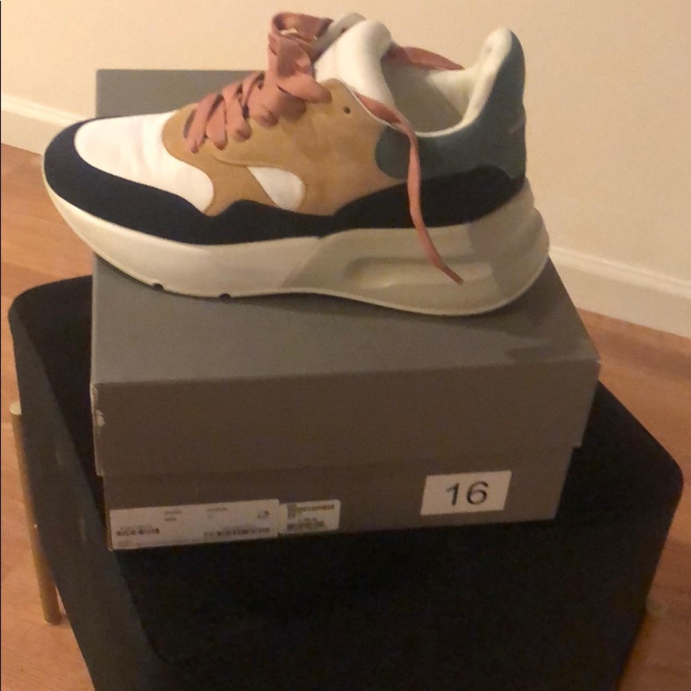 Alexander McQueen Sneakers